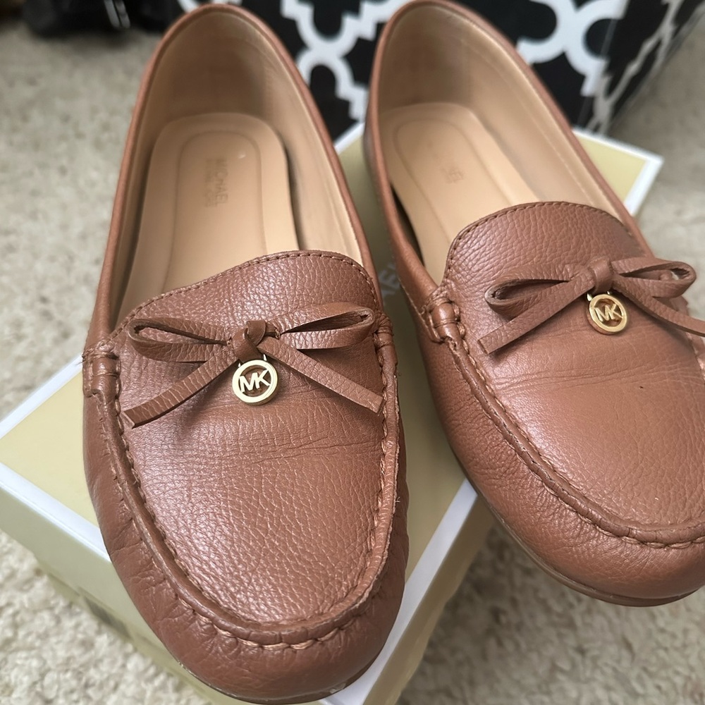 Gently Used Michael Kors Everett Mockassins SZ 8.5